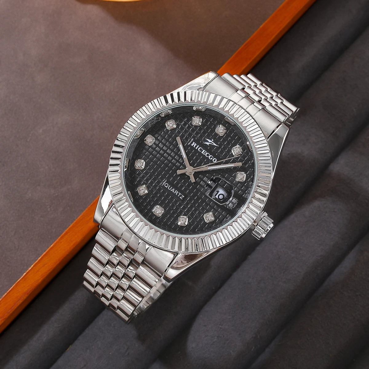 Classic Luxury Men's Quartz Wristwatch - Stainless Steel Business & Sport Style