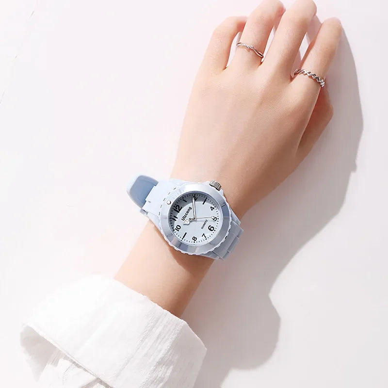 Student Fashion Quartz Watch for Kids - Sporty Transparent Silicone Design