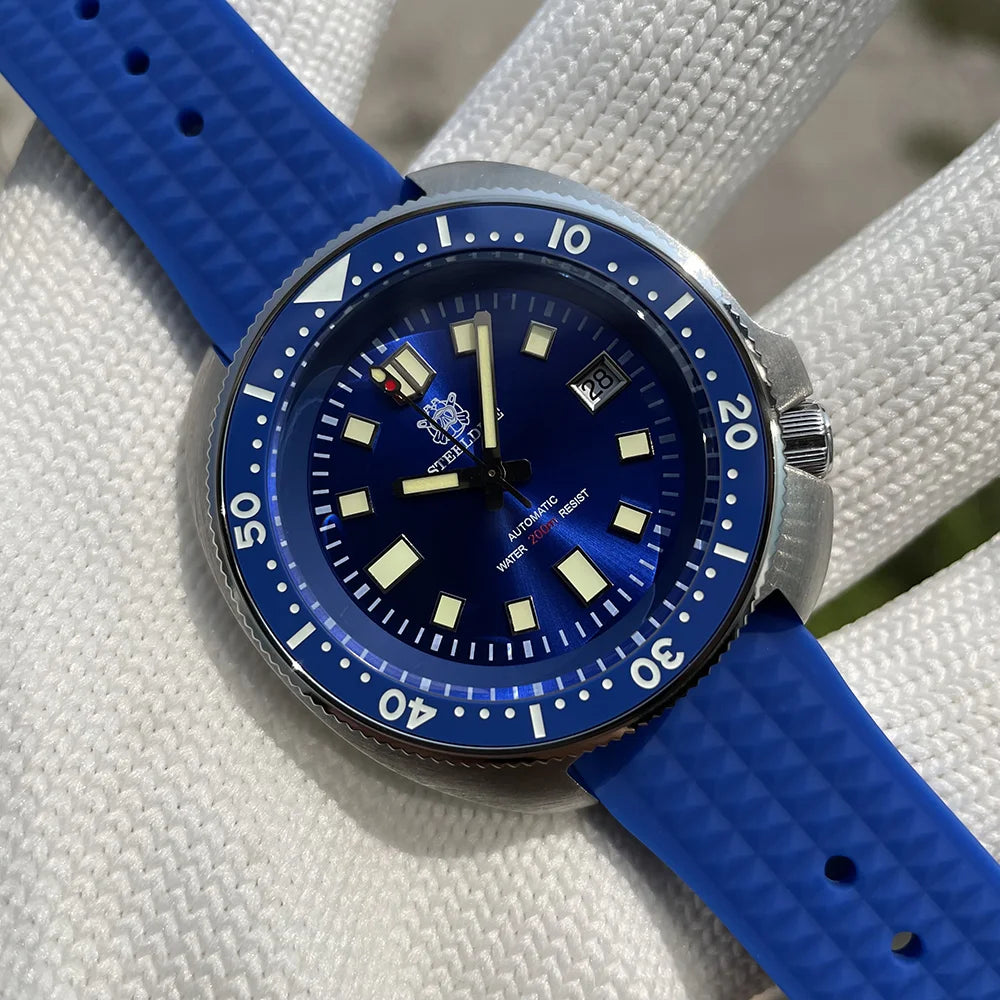 Automatic Dive Watch with White Date Background, 200M Waterproof, NH35 Movement