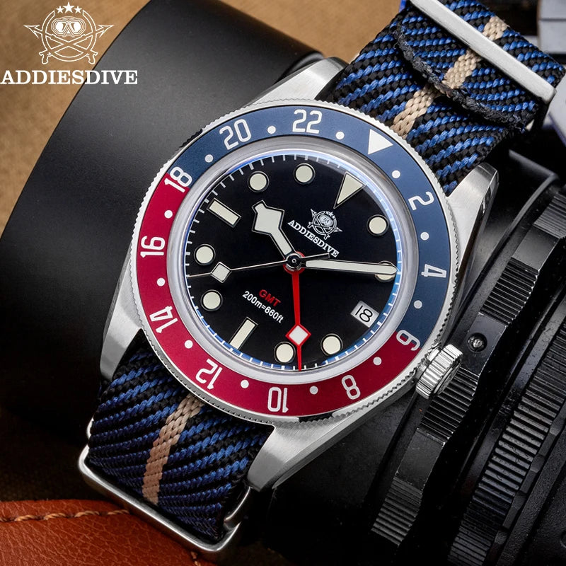 Luxury 200m Water-Resistant GMT Men's Diver Watch with Super Luminous Features